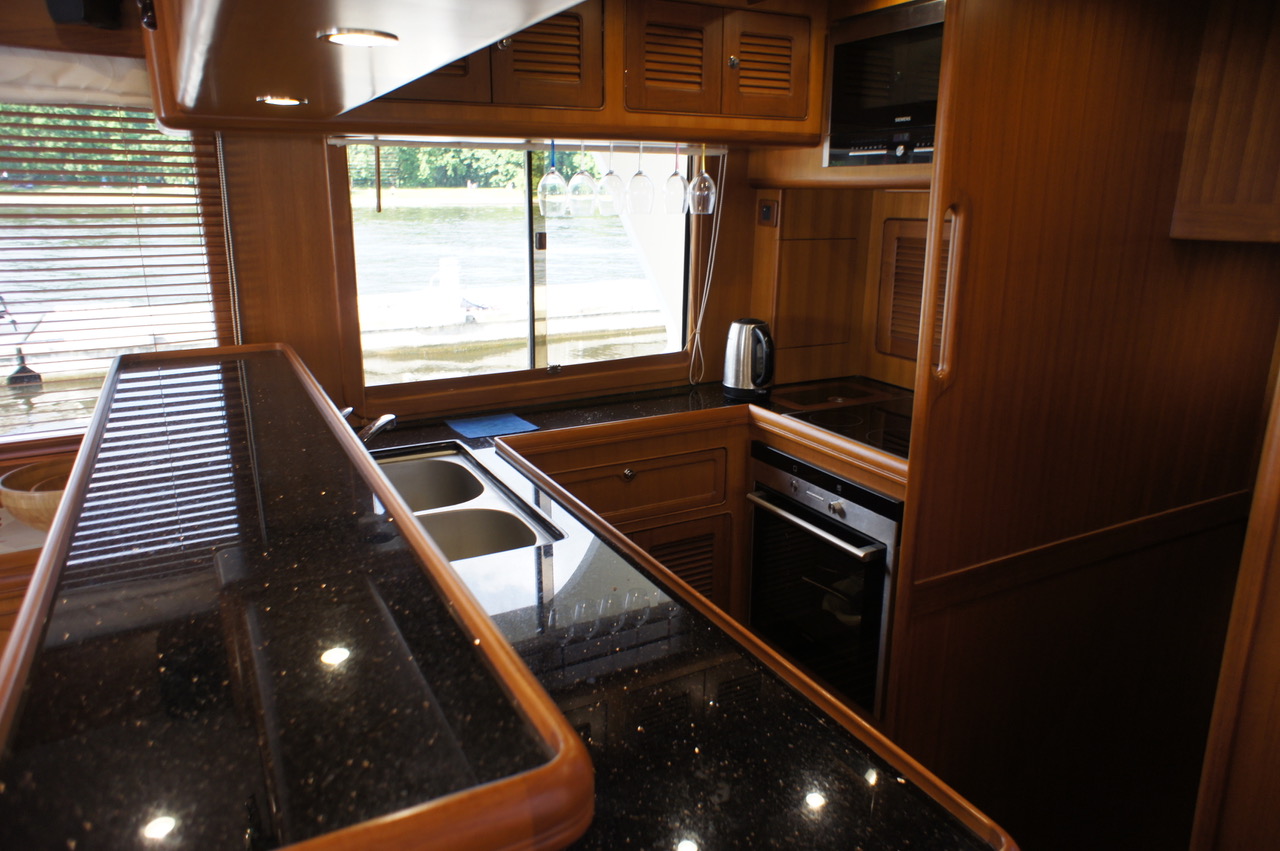 Selene 54