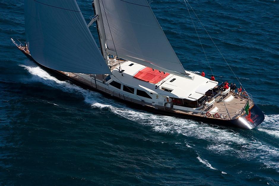 Купить яхту Perini Navi 40M "Heritage" | Nord Star Yachting