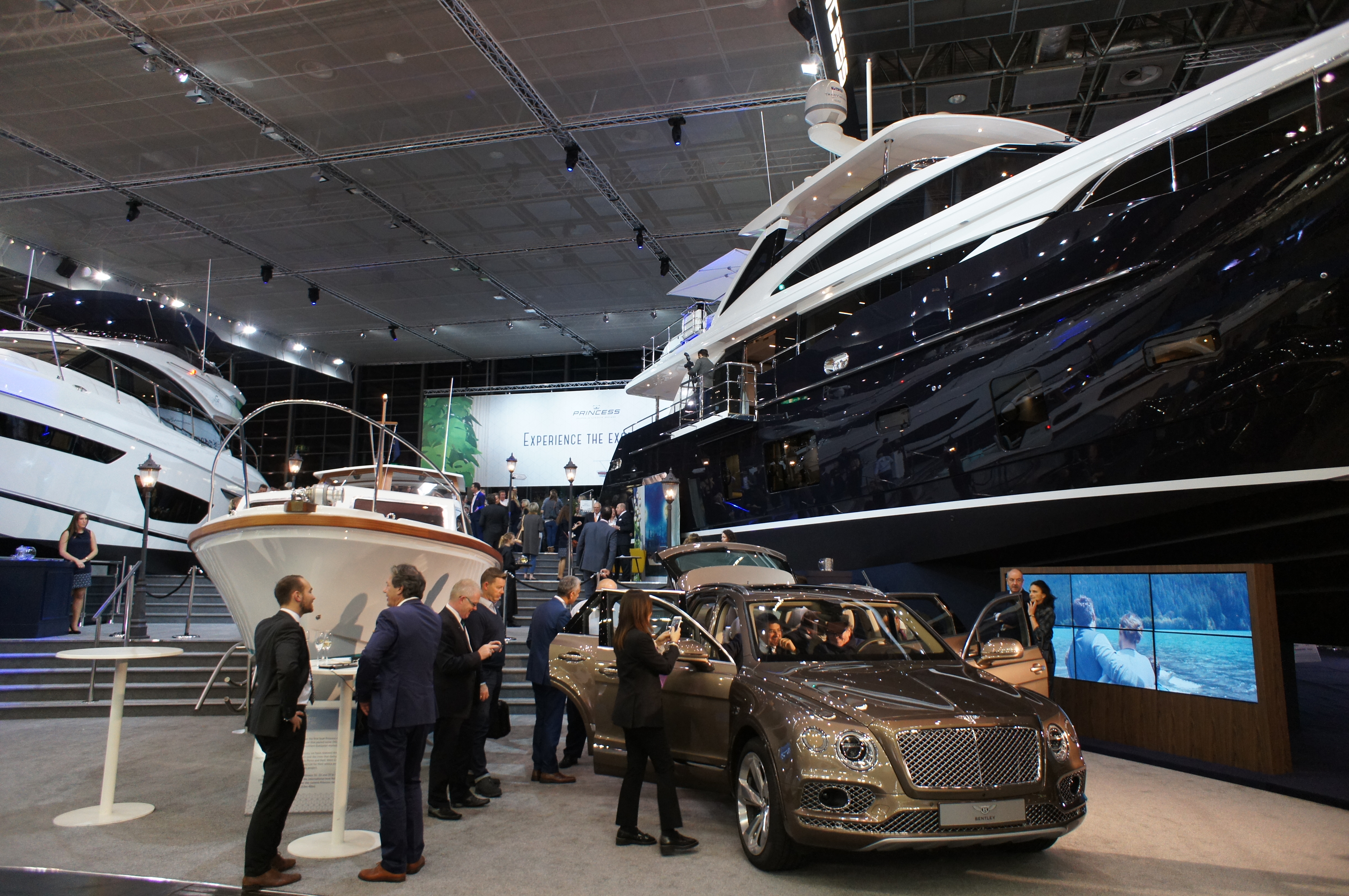 Princess Yachts, Boot Düsseldorf