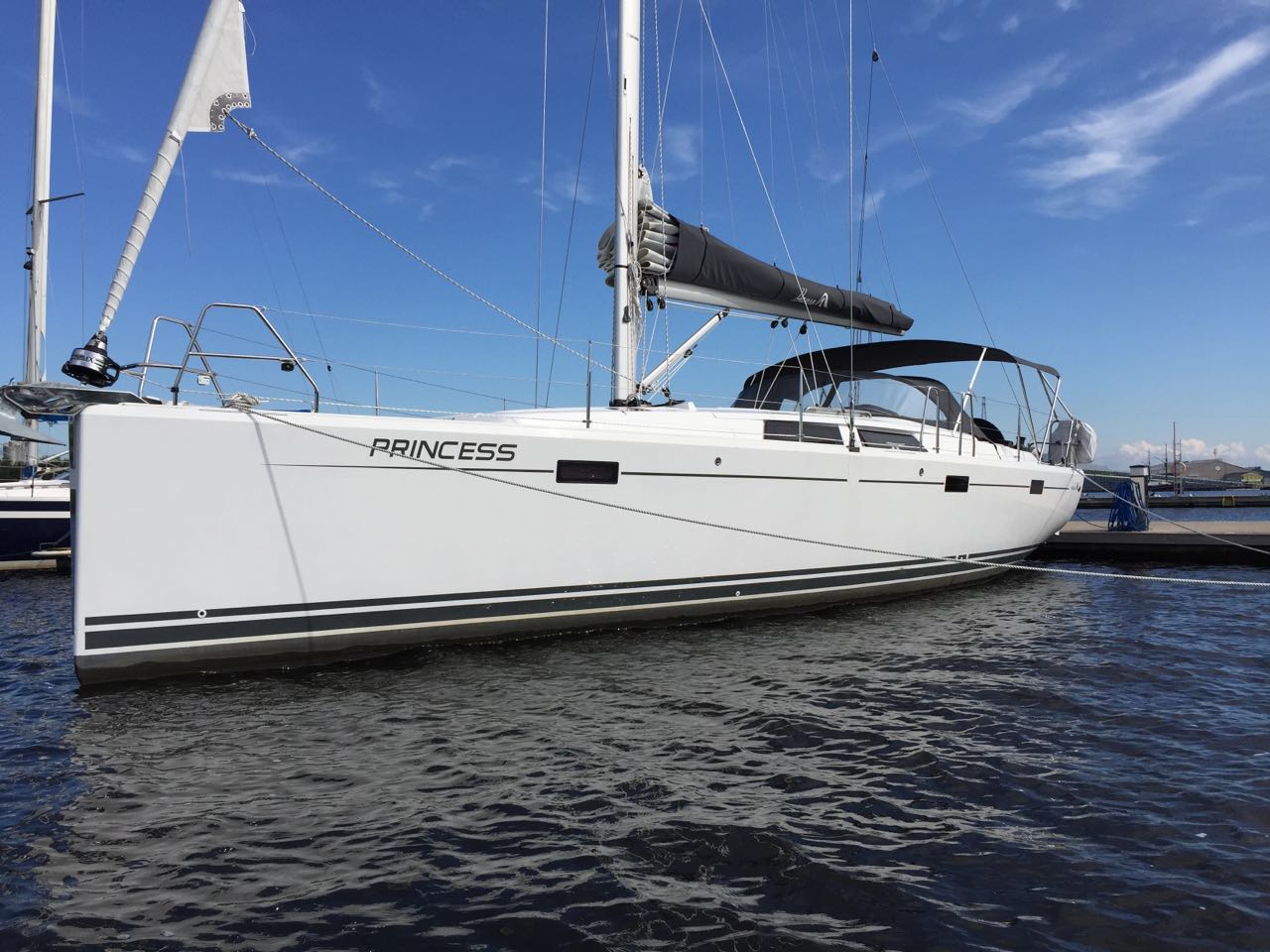 Hanse 415