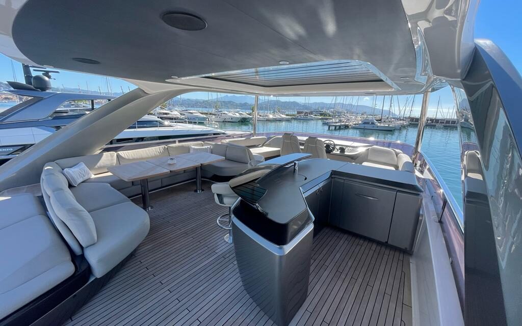 Princess Y85