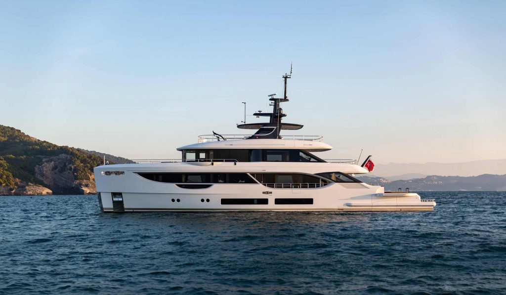 Benetti-Yachts-Oasis-34M-Exteriors-Overview.jpg