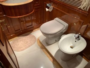 Benetti Classic 115
