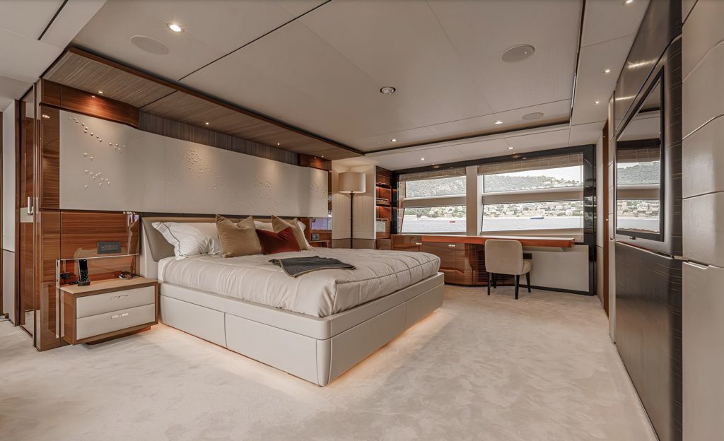Princess-35M-Avalon-29