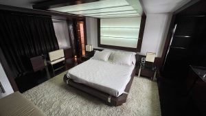 Azimut 103 SL