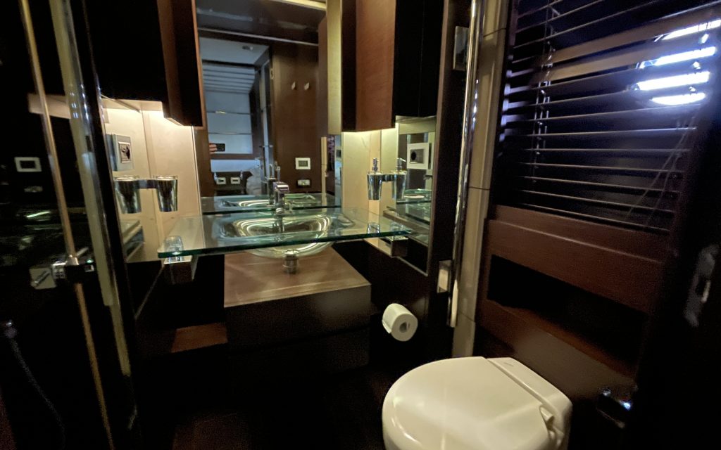 Azimut 103 SL