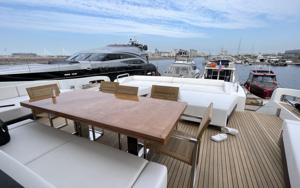 Azimut 103 SL