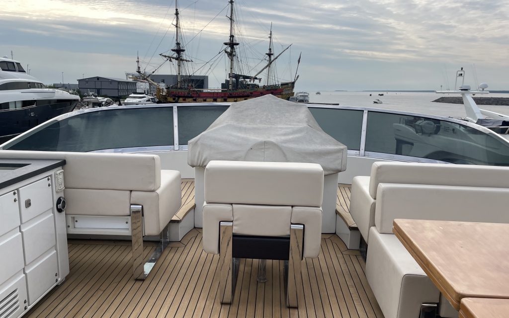 Azimut 103 SL