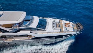 AZIMUT GRANDE 27 METRI