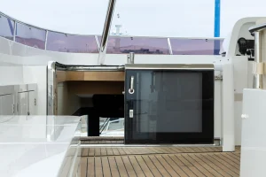 Selene 64 Ocean Explorer
