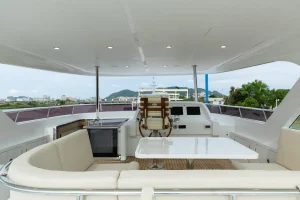 Selene 64 Ocean Explorer