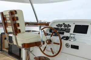 Selene 64 Ocean Explorer