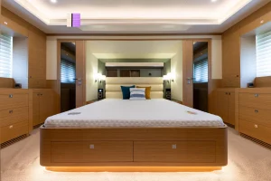 Selene 64 Ocean Explorer