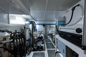 Selene 64 Ocean Explorer