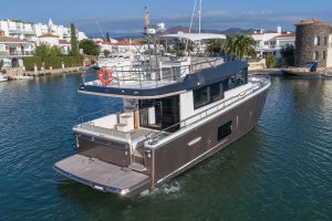 Cranchi Eco Trawler 53