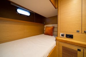 Selene 64 Ocean Explorer