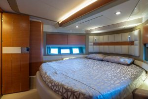 Azimut 64