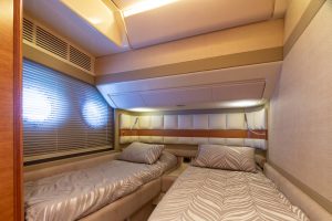 Azimut 64