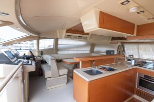 Azimut 64