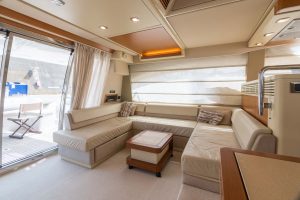 Azimut 64