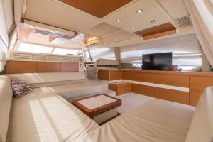 Azimut 64