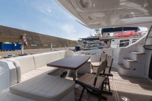 Azimut 64