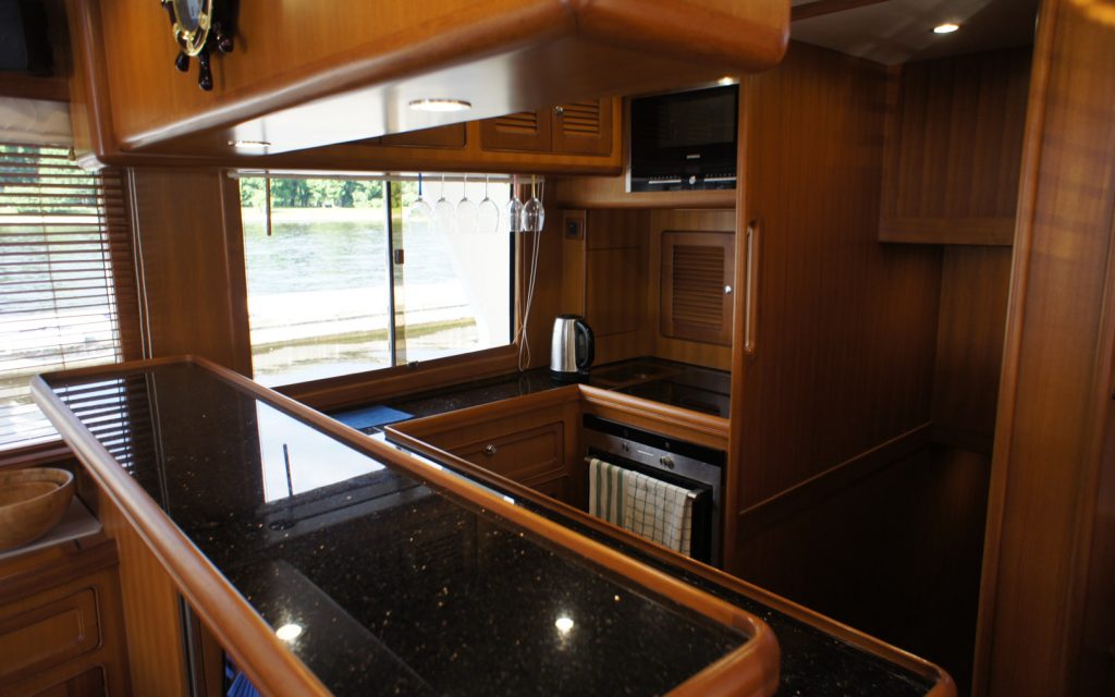 Selene 54