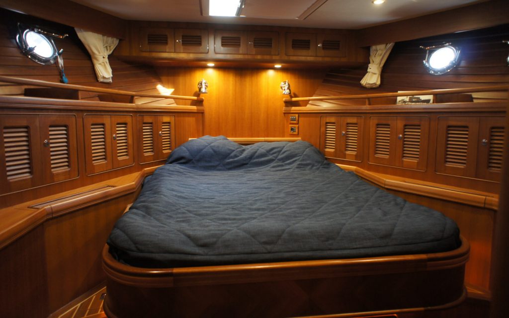 Selene 54