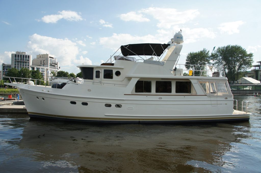 Selene 54 2015-35-2